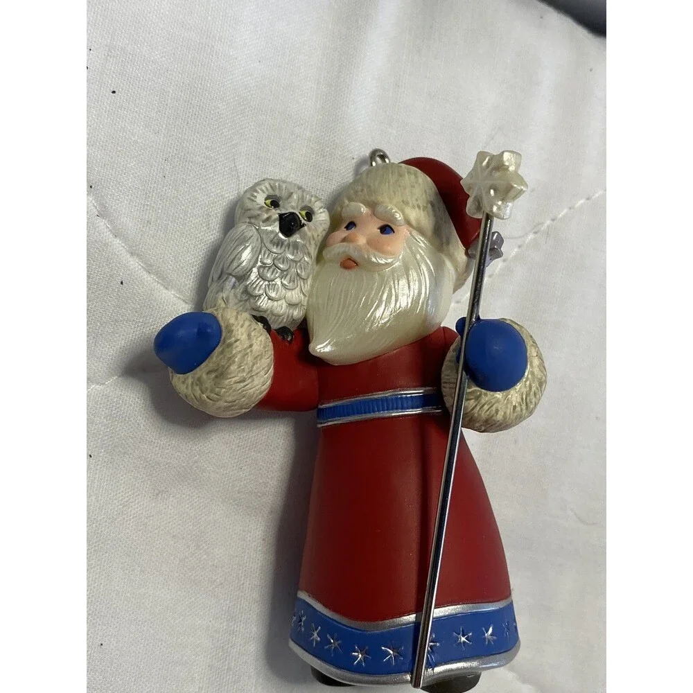 2011 Hallmark Keepsake Ornament 3rd in A Visit From Santa Series Owl